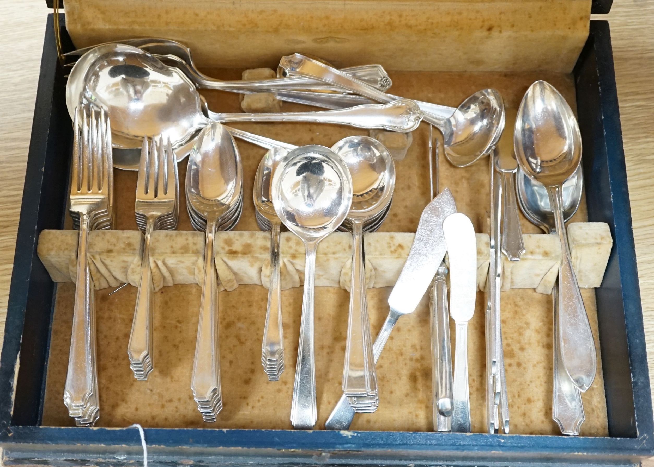 A canteen of silver plated cutlery